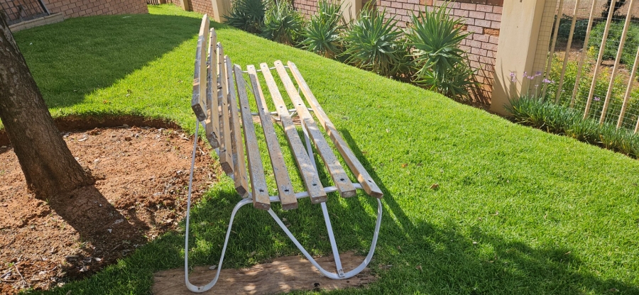 1 Bedroom Property for Sale in Langenhovenpark Free State